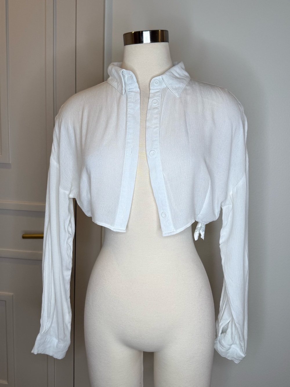 Cropped Button-Front White Shirt - Women's Top